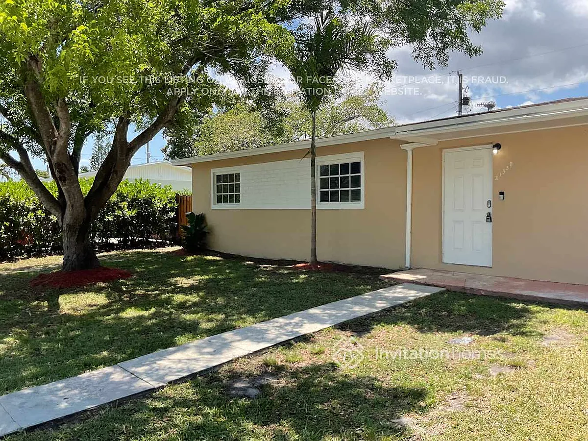 Building Photo - 21330 SW 102nd Ave