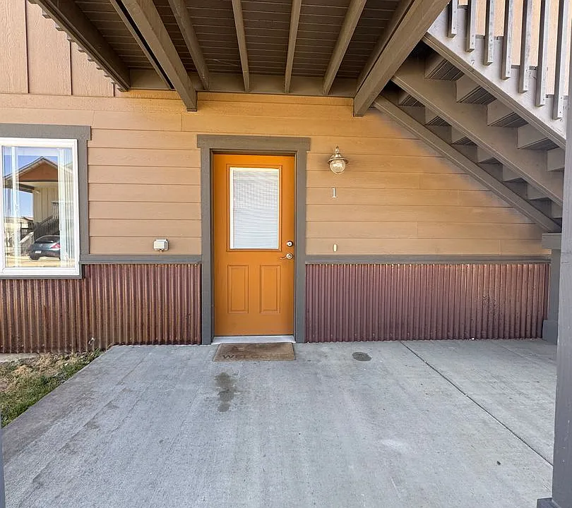 2239 Airport Rd