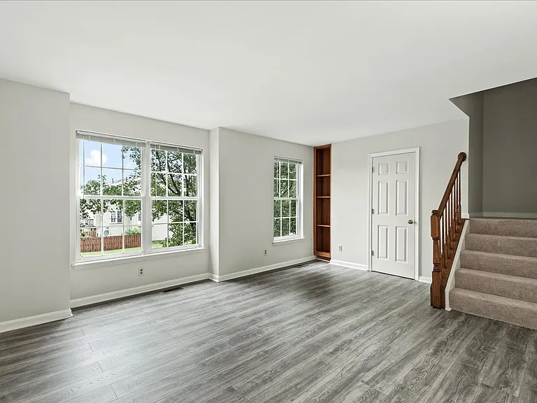 10043 Gander Ct — Photo 12