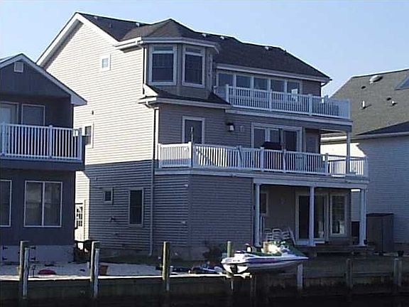 2nd image of 831 Sandpiper Dr