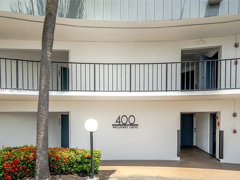 400 S Waterway Dr S #108 — Photo 35