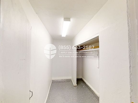 4th image of 936 Easton Ave Unit B