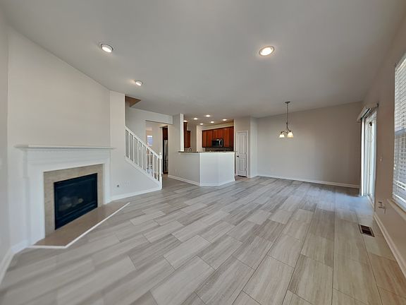 5th image of 9558 Oakley Dr