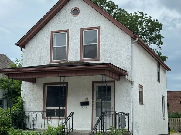 4688 Ryerson Cres, Niagara Falls, ON L2E 1E5
