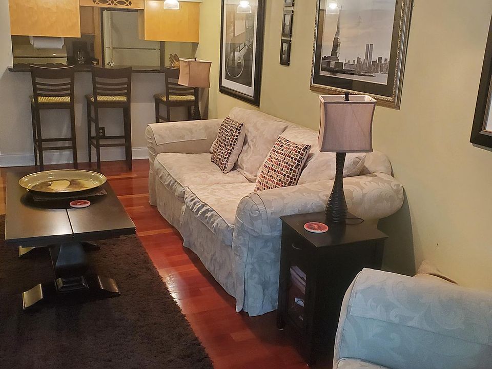 Living room. Brazilian cherry flooring.