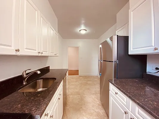 Rented by Silverstein Collection LLC  | media 17