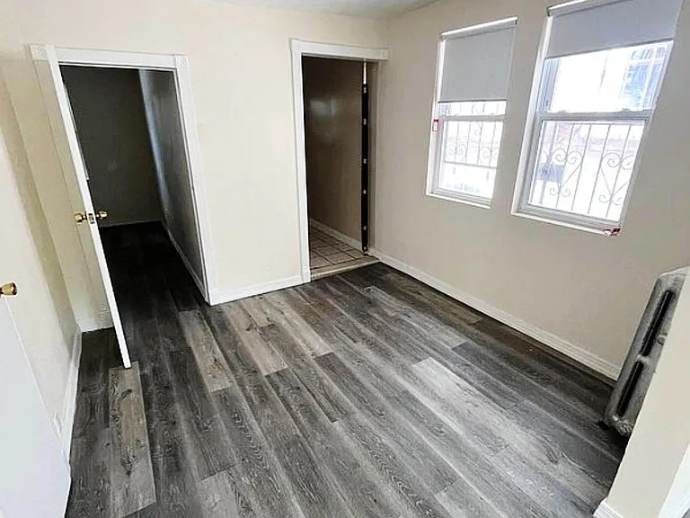 18 Lamont Ct #1 — Photo 4