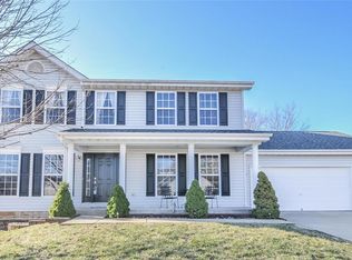 918 Saint Joachim Dr, O'Fallon, MO 63366