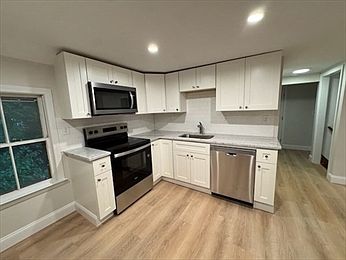 1st image of 55 Spruce St #55