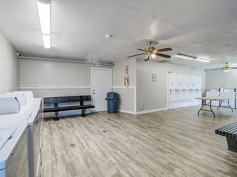 Eastampton Gardens Apartment Homes — Photo 15