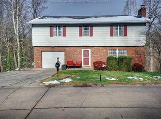 1165 Emerald Rd, Charleston, WV 25314