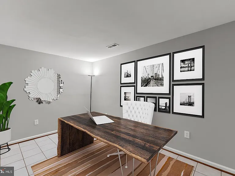 16812 Winston Ln — Photo 18