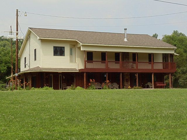 1st image of 3491 Victory View Dr