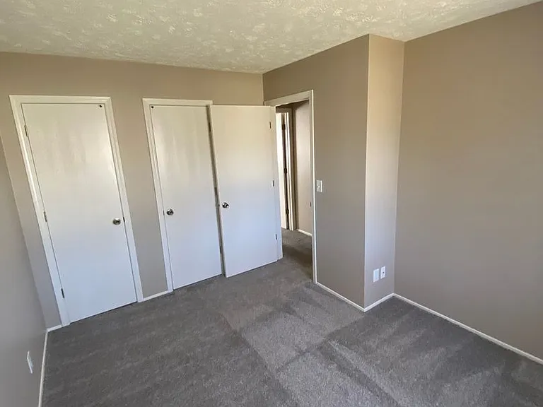 Southdale Square Apartments — Photo 107