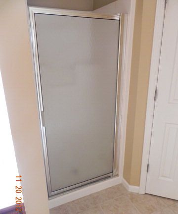 Master Bath Photo 3