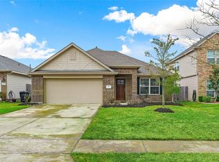 114 Parkstone Dr, La Marque, TX 77568