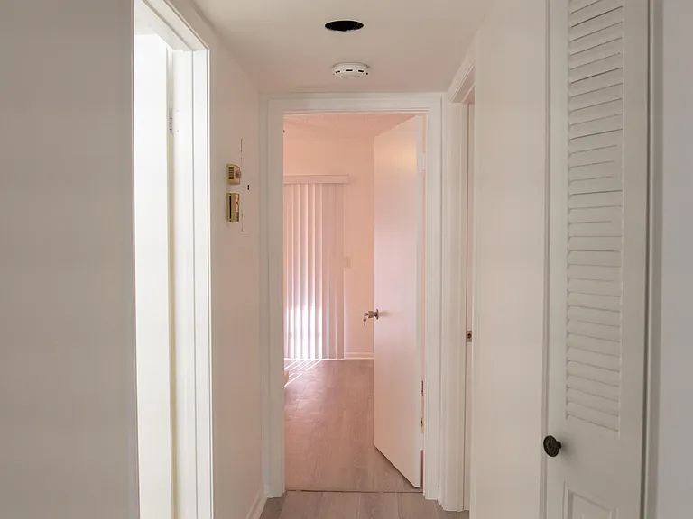 400 SW 134th Way #302F — Photo 17