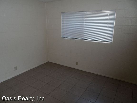 5th image of 575 S Royal Crest Cir Unit 21