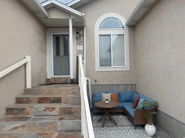 686 Greystone Way, Tooele, UT 84074
