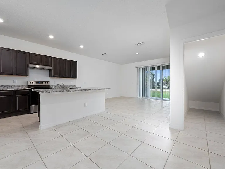 1153 Blue Jay Dr — Photo 12