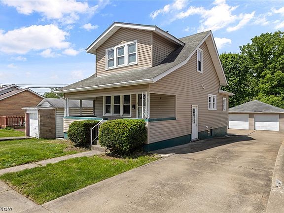 2nd image of 813 Jeanette Ave