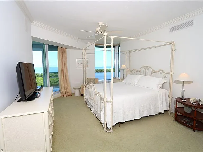 60 Seagate Dr #805 — Photo 15
