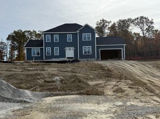 114 Turner Farm Rd, Uxbridge, MA 01569