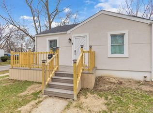 8401 Fielding St, Detroit, MI 48228