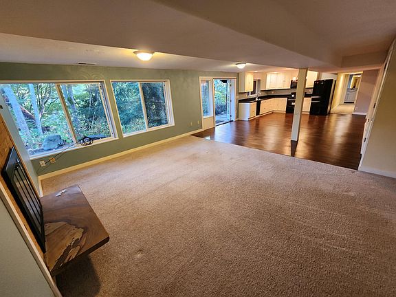 the place is VERY clean :)