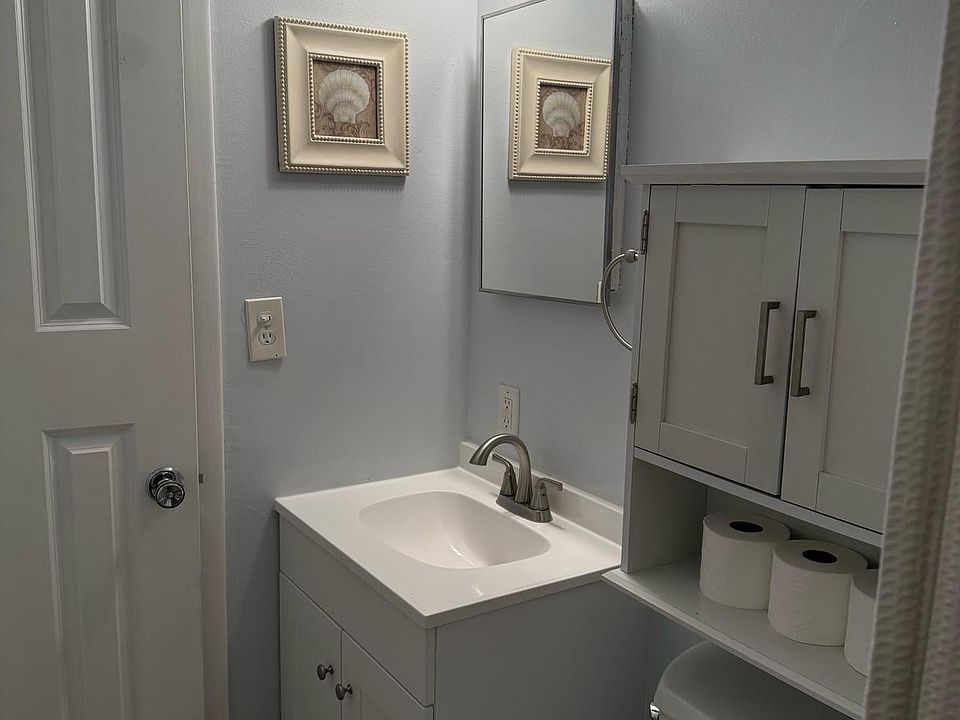 1st image of 4521 NW 30th St