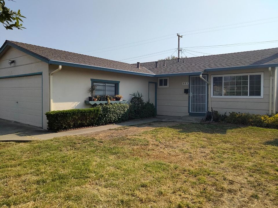 1st image of 881 Cotton Tail Ave
