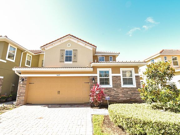 2nd image of 5629 Siracusa Ln