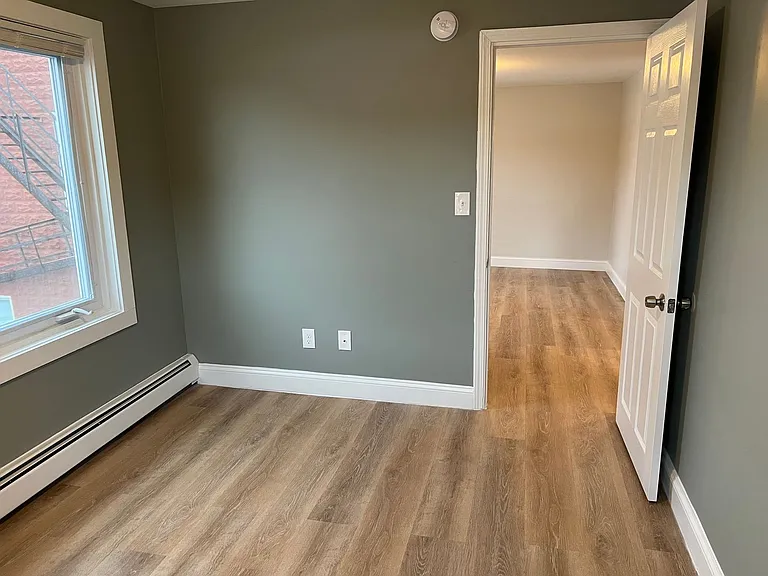 39 Franklin St — Photo 10