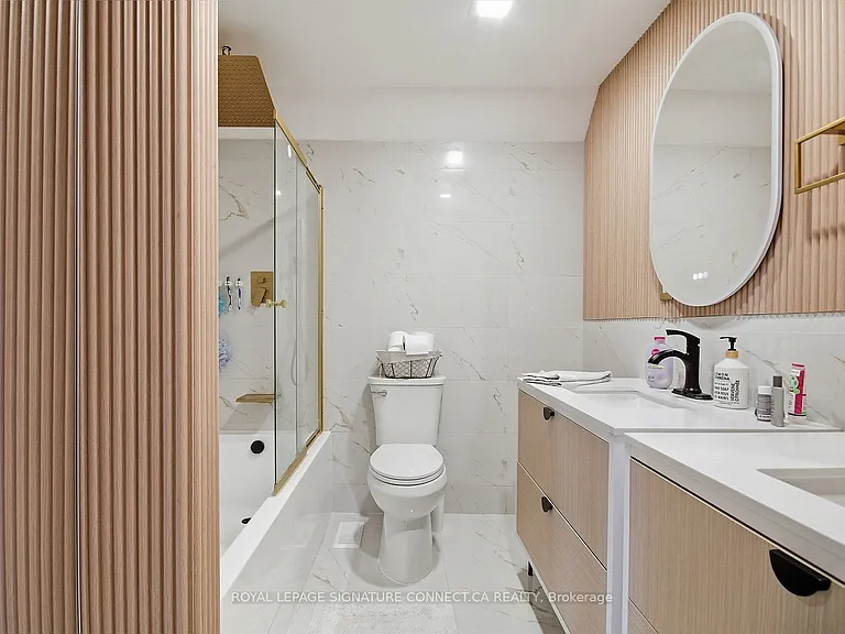 18 Harlton Cres #MAIN — Photo 12