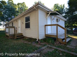 1786 W Grapevine Dr, Ozark, MO 65721