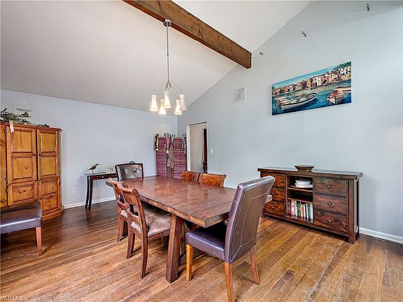 5th image of 2667 Olentangy Dr