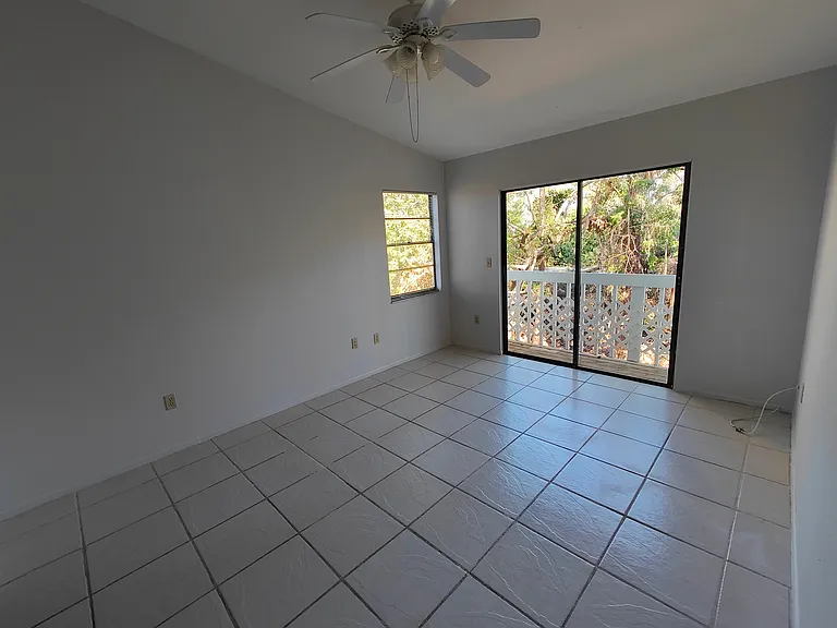 302 Avery Ave #3 — Photo 5