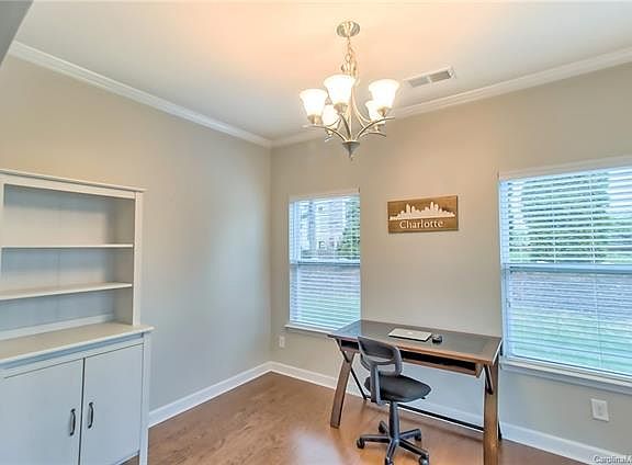 4th image of 5661 Tipperlinn Way