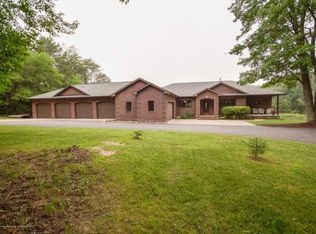 14720 S Dewitt Rd, Lansing, MI 48906