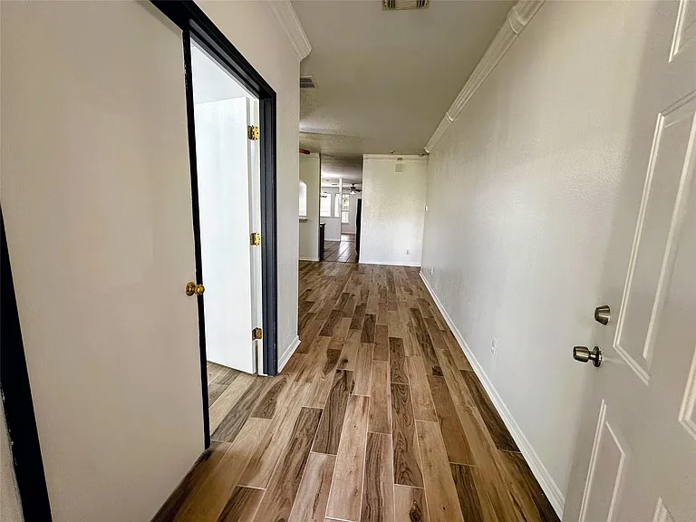 7722 Prairie Fire Ln — Photo 3
