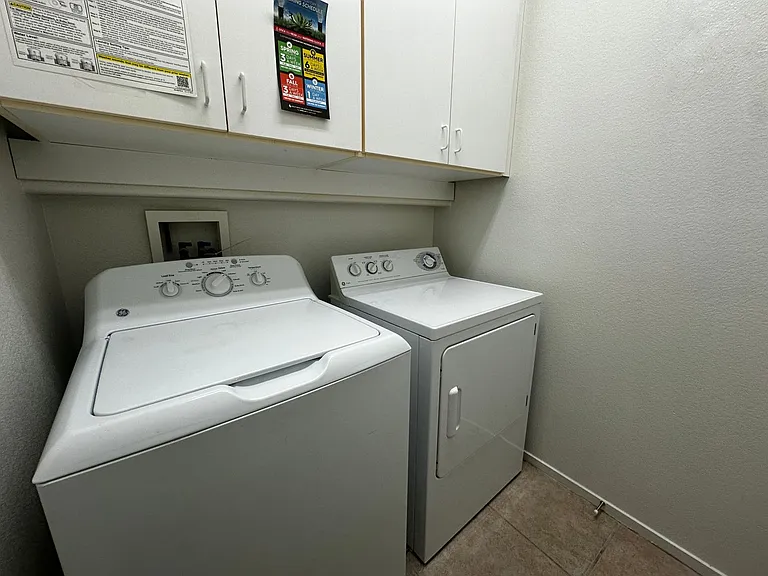 10912 Golden Birch Pl — Photo 16