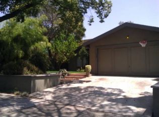 1938 Dracena Dr, Los Angeles, CA 90027