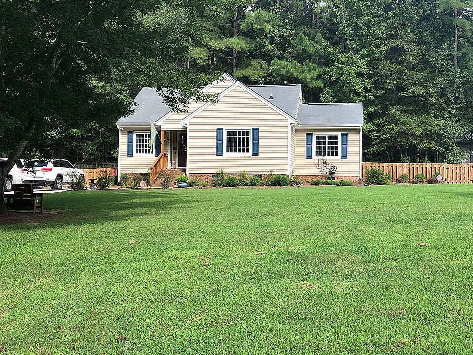 2nd image of 60 Hectors Creek Ln
