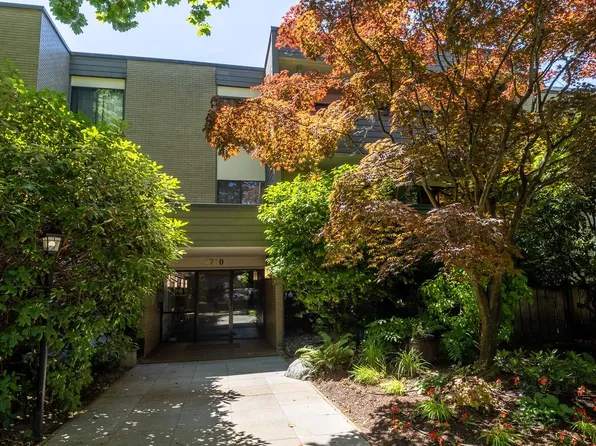 1710 W 13th Ave #310, Vancouver, BC V6J 2H1