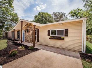 118 Osmond Dr, Taylors, SC 29687