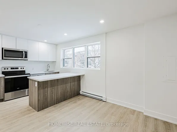 100 Liberty St N #10B, Clarington, ON L1C 2M1