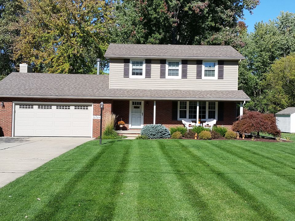 1st image of 36744 Bauerdale Ave