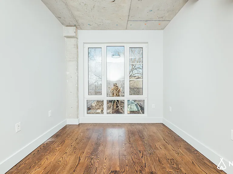 31-19 37th Ave #4B — Photo 29