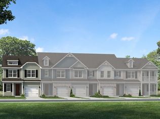 352 Stirrup Ct, Greer, SC 29561