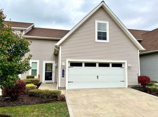 176 Larimar Dr, Eastlake, OH 44095